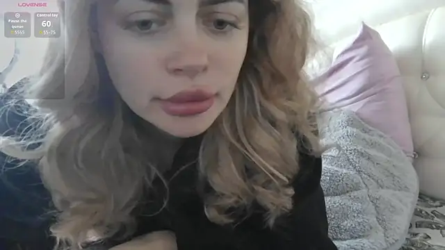 ShamlesssAdell online show from March 2026 08:19:01 AM