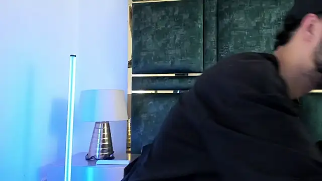 GaelyCoral online show from April 2026 11:10:01 AM