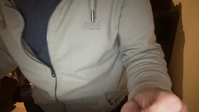 Snapshot of raoulbtnbois chatting on February 2026 01:35:02 AM raoulbtnbois online show from February 2026 01:35:02 AM