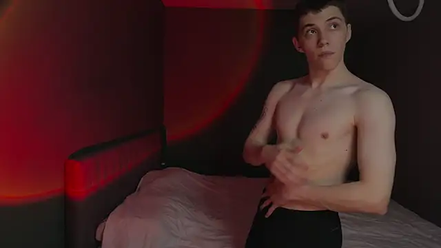 cronck52 online show from February 2026 08:50:01 PM