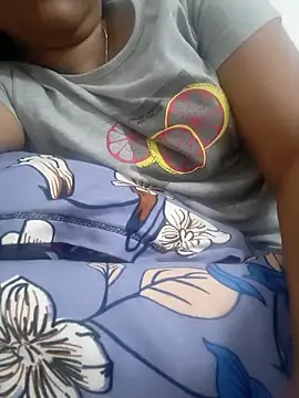 Fantasy Queen94 online show from February 2026 04:44:02 PM