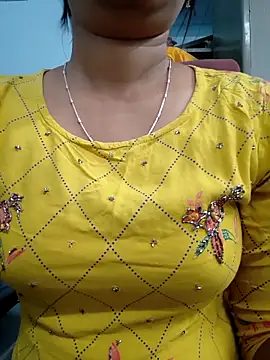 Fantasy Queen94 online show from April 2026 07:39:01 AM