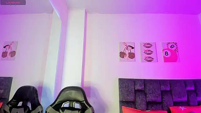 Madison Rosee online show from April 2026 12:12:01 AM