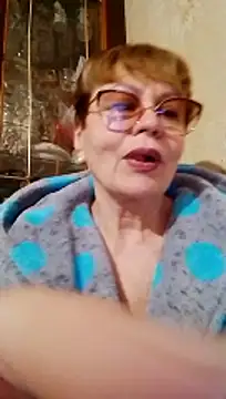 SophieBurns online show from April 2026 06:10:01 PM