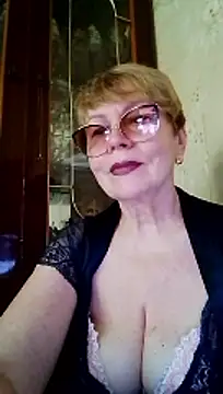 SophieBurns online show from July 2026 10:21:02 AM