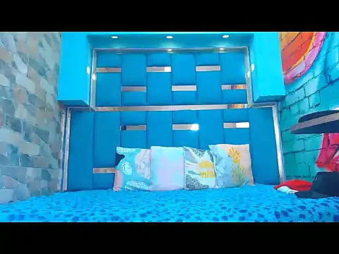 warmNoah online show from March 2026 07:21:02 PM