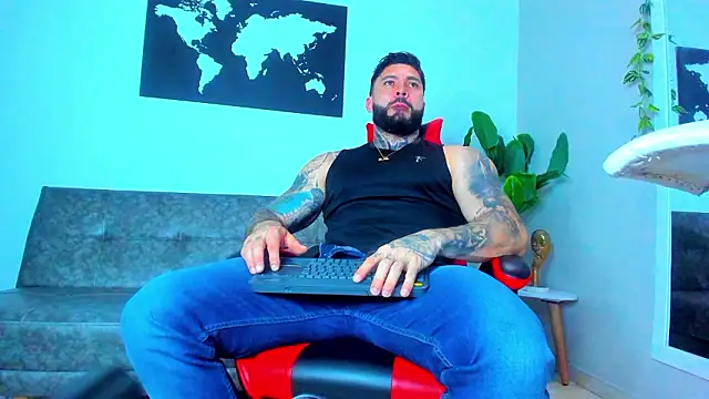 Snapshot of Alessrose chatting on March 2026 07:27:01 PM Alessrose online show from March 2026 07:27:01 PM