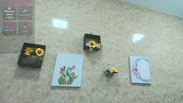 Sophie Tyler online show from March 2026 01:26:01 PM