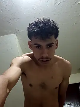 Snapshot of baby_22cm chatting on March 2026 11:05:02 AM baby 22cm online show from March 2026 11:05:02 AM