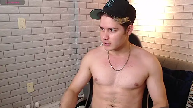 rayan linxx online show from March 2026 07:29:01 PM