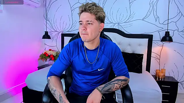 rayan linxx online show from March 2026 07:41:01 PM