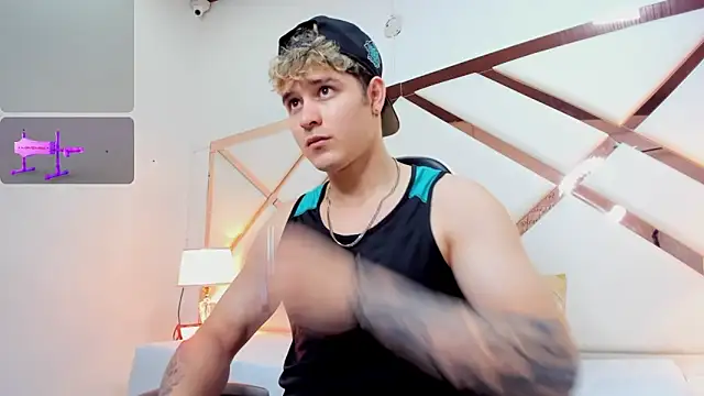 rayan linxx online show from April 2026 08:26:01 PM