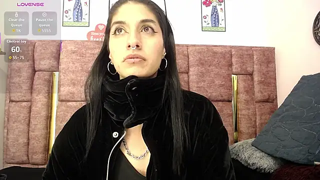 FRANCESCA LOVE  online show from June 2026 02:23:02 PM