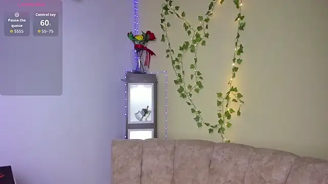 Milf Luna  online show from February 2026 01:12:01 AM