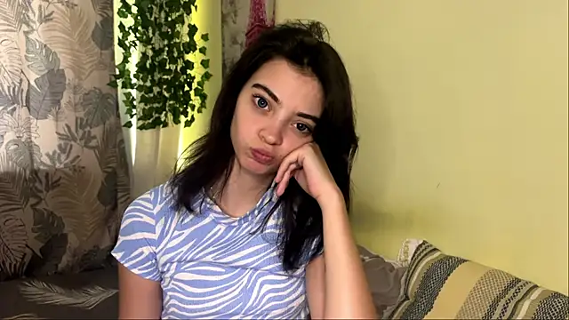 Snapshot of CassyVixen chatting on July 2026 03:07:02 PM CassyVixen online show from July 2026 03:07:02 PM