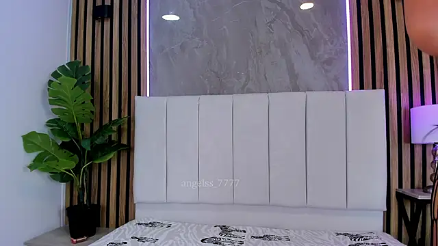 Angelss 7777 online show from February 2026 06:22:01 PM