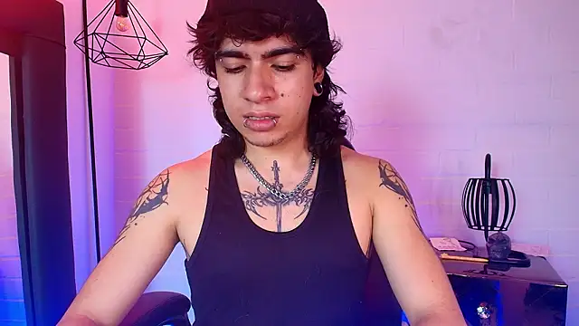 Axell Kussh online show from March 2026 03:03:02 AM