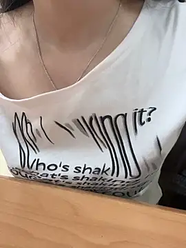 Celeste SexyY online show from April 2026 12:52:01 AM