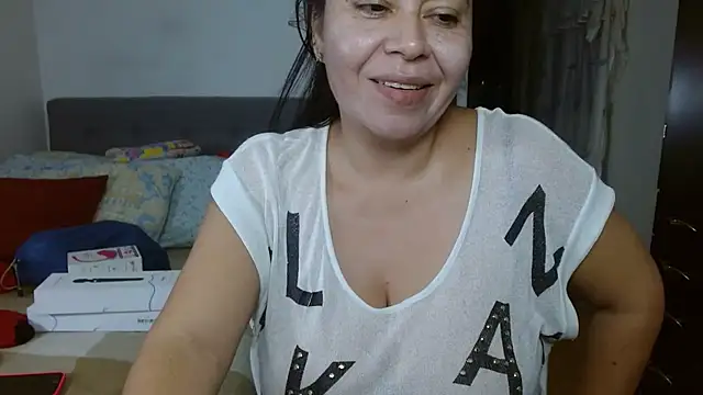 Snapshot of Karo_sexy chatting on February 2025 04:49:01 AM Karo sexy online show from February 2025 04:49:01 AM