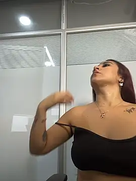 Emily Harpeer online show from February 2026 11:28:01 AM