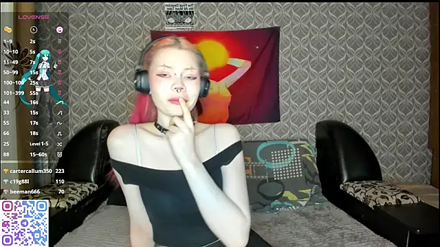 Veldenga online show from April 2026 07:58:02 PM