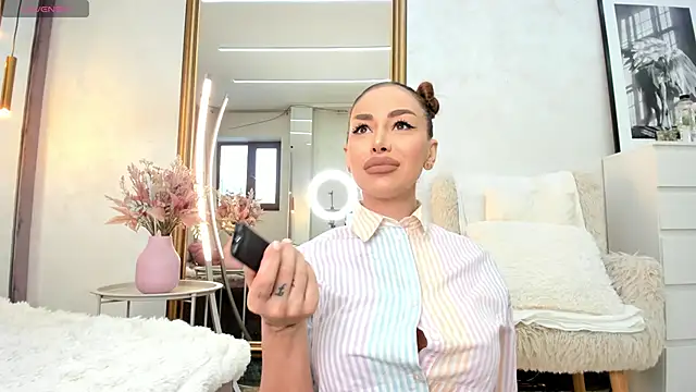 ElinaMoon  online show from February 2026 06:57:02 AM