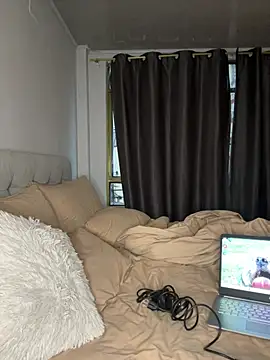 RachelWeisz  online show from February 2026 11:18:01 AM