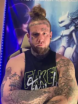 Smokebluntafterblunt online show from February 2026 03:21:02 AM