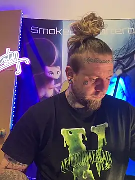 Smokebluntafterblunt online show from February 2026 12:23:01 PM