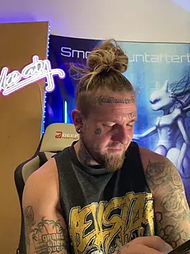 Smokebluntafterblunt online show from March 2026 01:50:02 PM