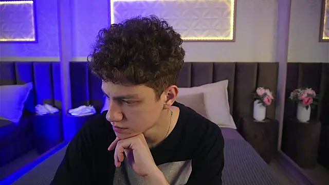 StefanBev online show from March 2026 07:36:02 PM