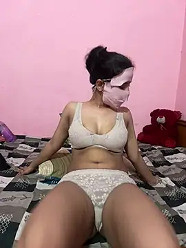 Snapshot of Hello_Priya16 chatting on June 2026 08:11:02 PM Hello Priya16 online show from June 2026 08:11:02 PM