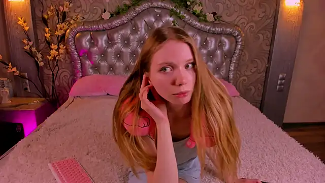 lada2k4 online show from June 2026 05:08:01 AM