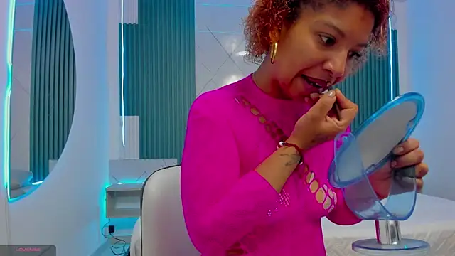 Shantall-blue online show from February 2026 08:03:02 PM