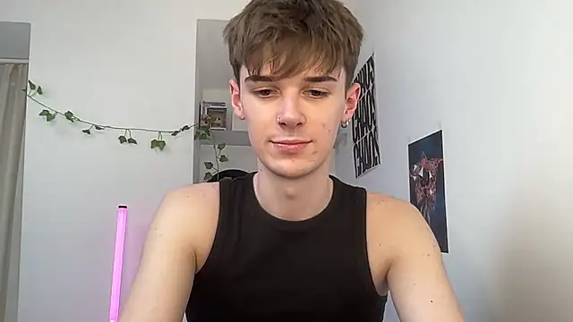 YourMilkyGuy online show from June 2026 02:19:02 PM