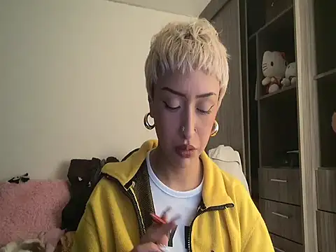  AbbyIce online show from April 2026 12:31:01 AM