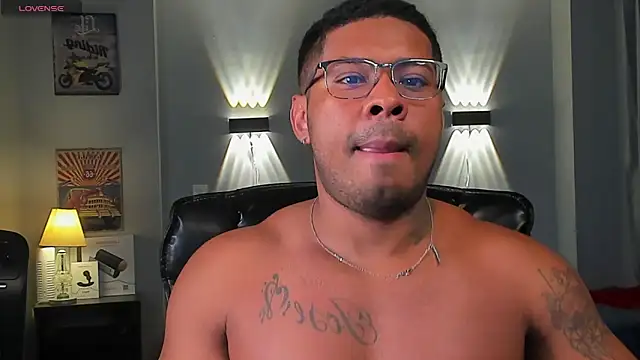 LEOHRDZ online show from March 2026 09:44:01 AM