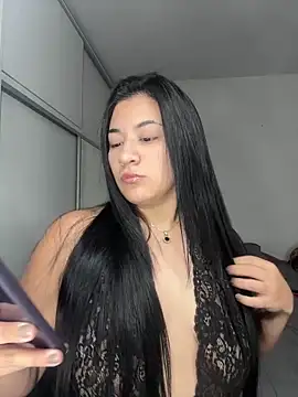 Agusgold22 online show from February 2026 07:40:01 PM