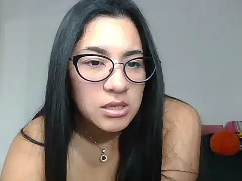 Agusgold22 online show from March 2026 02:00:02 PM