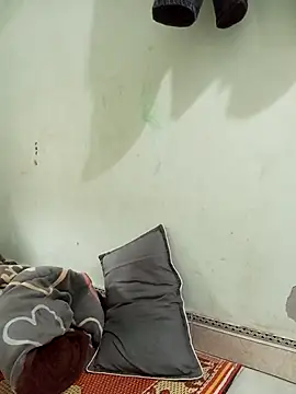 aiai220 online show from April 2026 04:15:01 AM