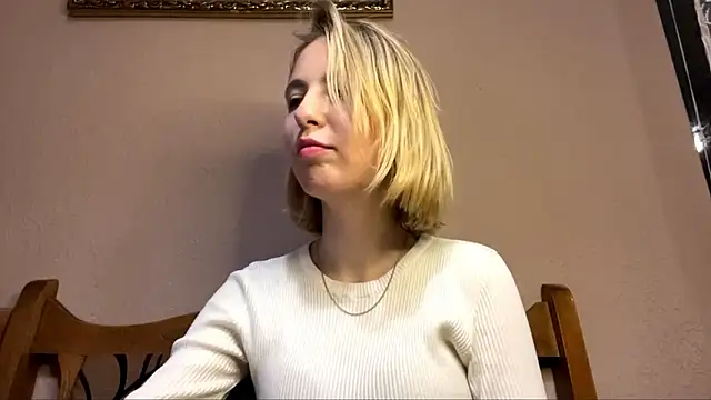 CharmingBlonde online show from February 2026 06:12:01 PM