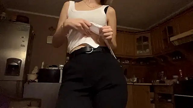 CharmingBlonde online show from March 2026 06:14:01 PM