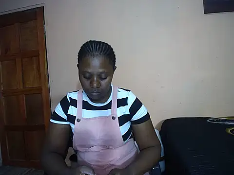Snapshot of Lilly2590 chatting on February 2026 08:54:01 AM Lilly2590 online show from February 2026 08:54:01 AM