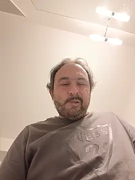Luluberlu04 online show from June 2026 10:16:02 PM