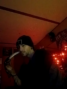 TwiztedIncubus online show from February 2026 04:44:02 AM