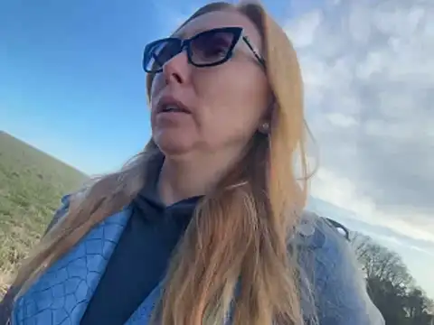 JenyJanys online show from March 2026 04:02:02 PM