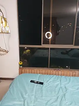 its lauu  online show from February 2026 04:01:02 AM