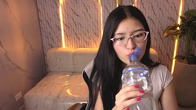 dani tf online show from March 2026 12:45:02 PM