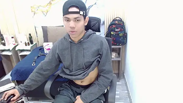 DaviidBuckx  online show from June 2026 02:50:02 AM