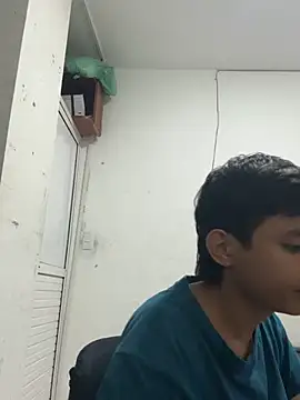 two cam latin online show from February 2026 08:51:01 PM